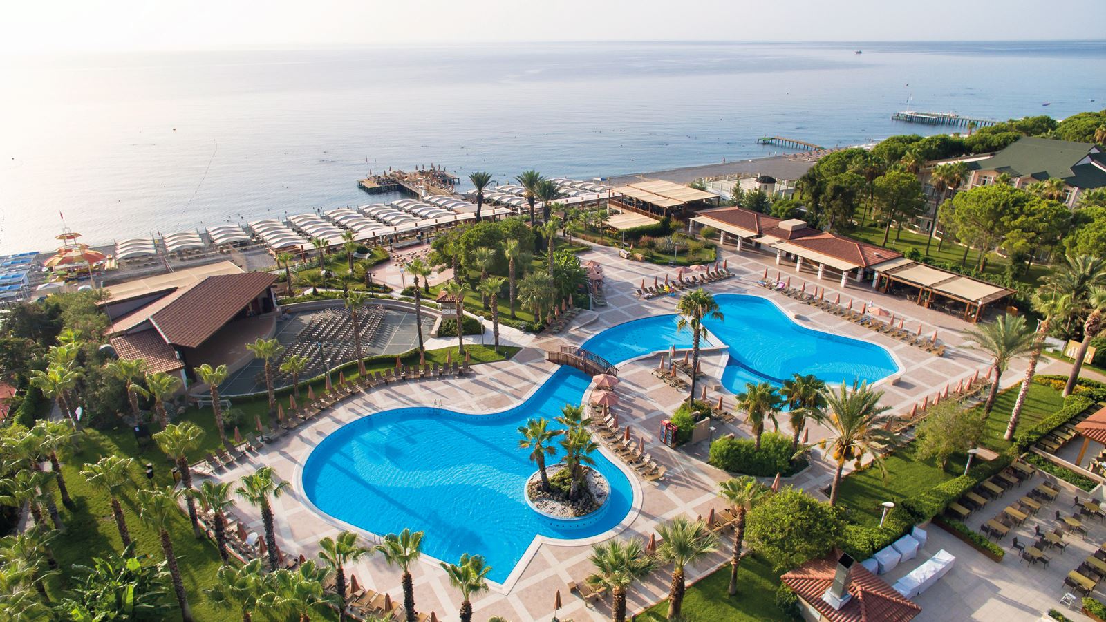 Hotelový areál AKKA ALINDA HOTEL